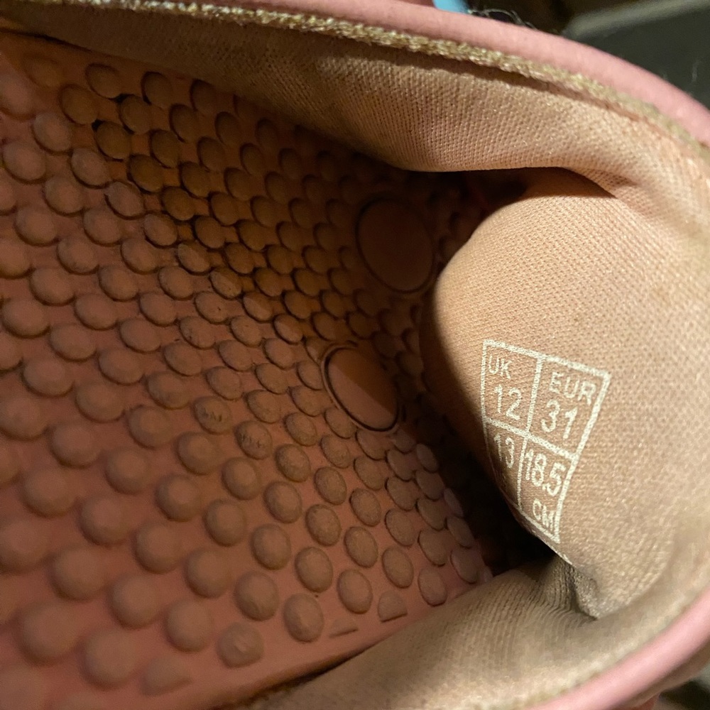 Puma slides - Picture 4 of 4